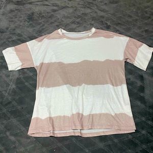 Khaki colored large stripe crewneck T